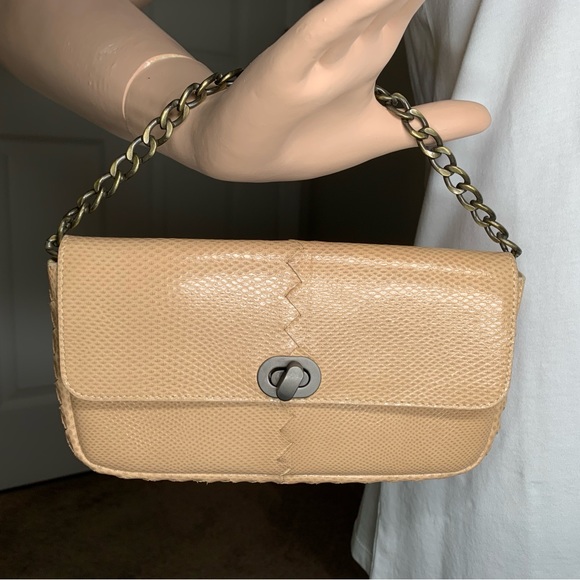 SOLD!!!Pristine Bottega Veneta Snakeskin leather clutch - Picture 11 of 11